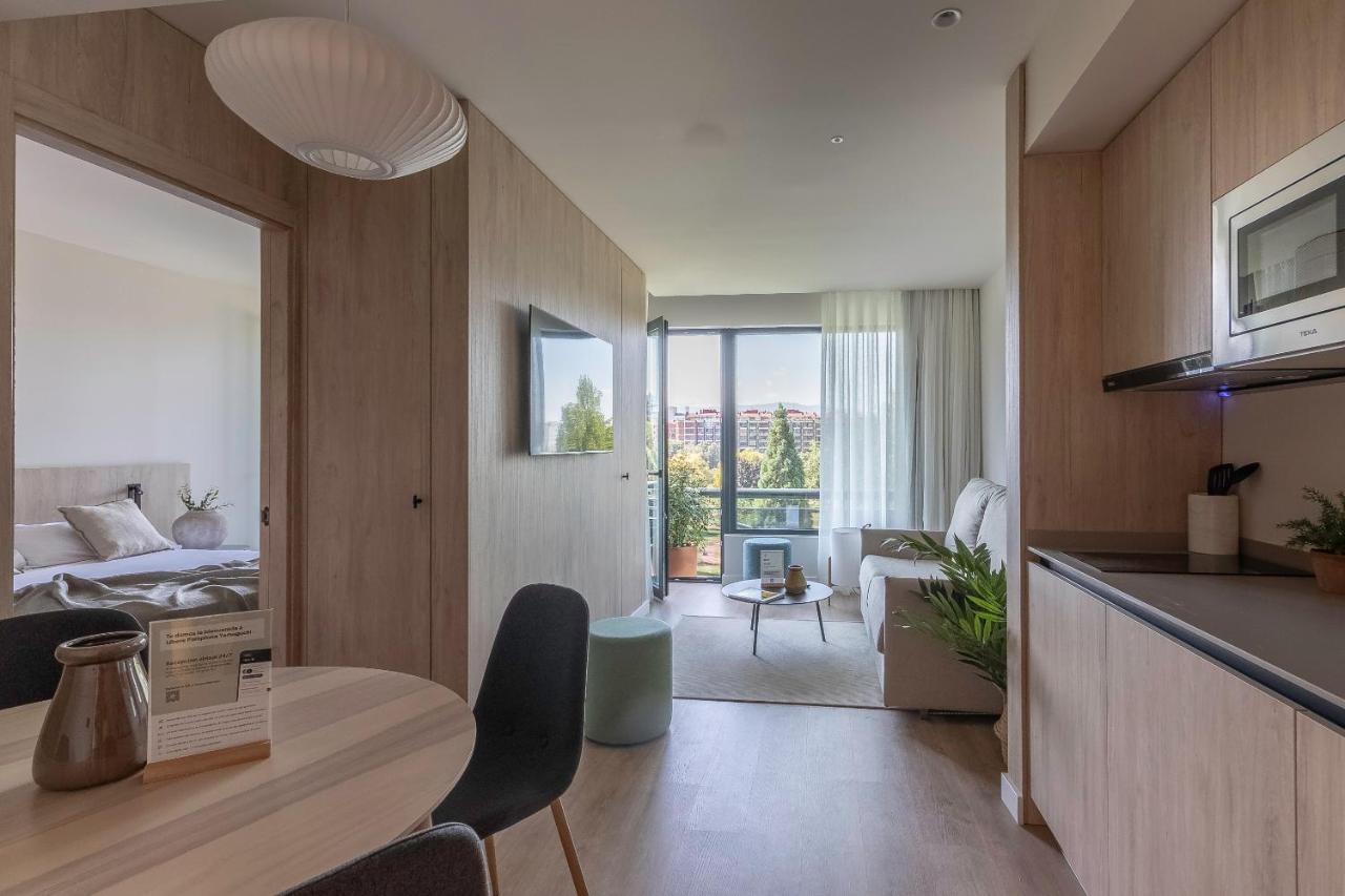 Apartamentos Libere Pamplona Yamaguchi Экстерьер фото